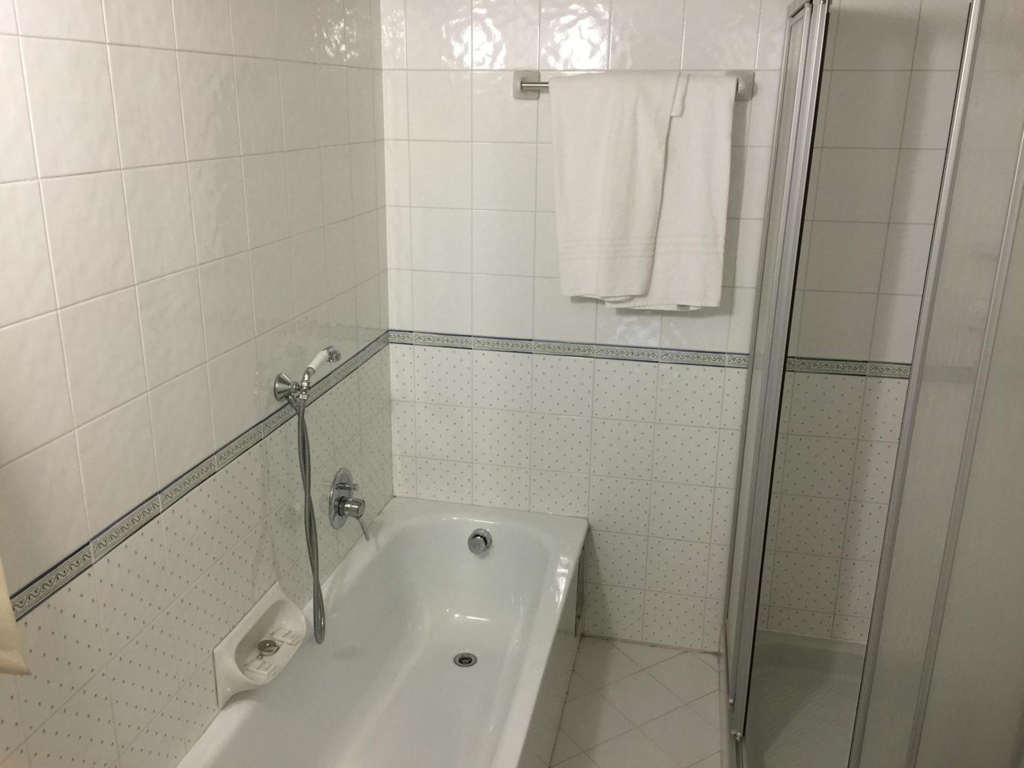 מונטגרוטו טרמה Hotel Terme Marconi חדר תמונה